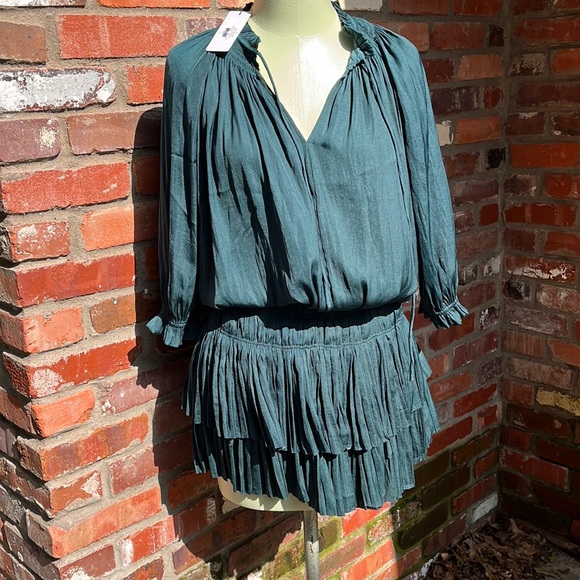 NWT Current Air Pleated Mini Dress Size XS - Picture 1 of 9